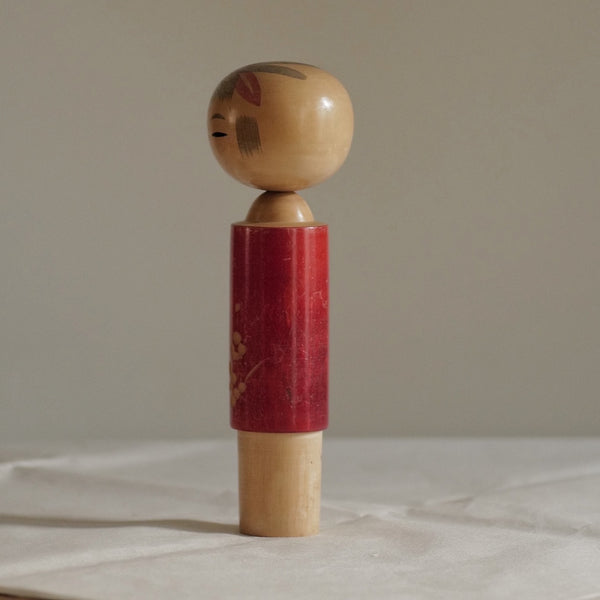 KOKESHI VINTAGE PAR ROKUGO MITSURU / 25 CM