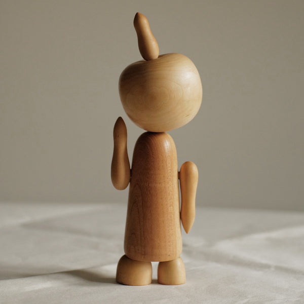 KOKESHI VINTAGE PAR ISHIHARA HIDEO / 26,5 CM