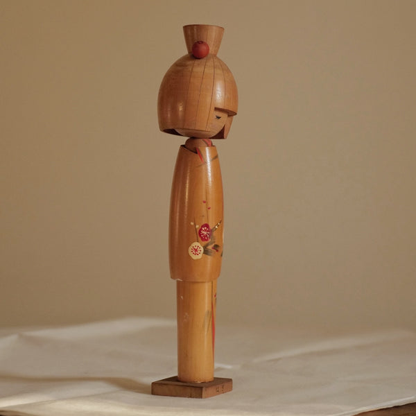 KOKESHI VINTAGE PAR MIYASHITA HAJIME / 33,5 CM