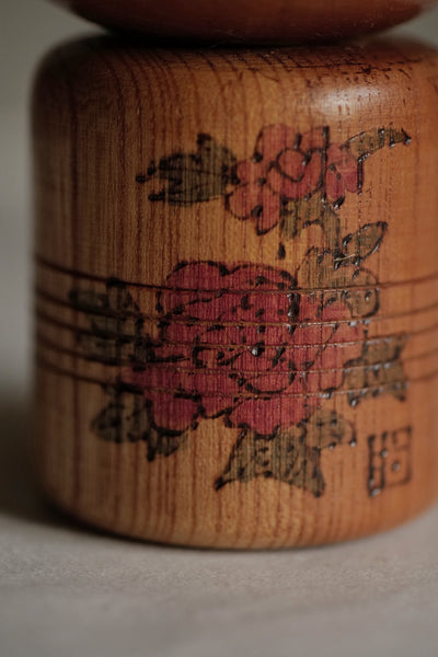 KOKESHI VINTAGE PAR TANAKA HARUMASA / 13 CM