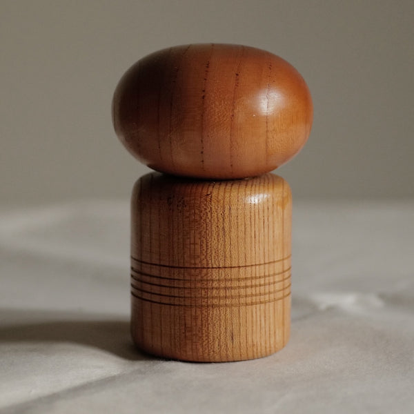 KOKESHI VINTAGE PAR TANAKA HARUMASA / 13 CM