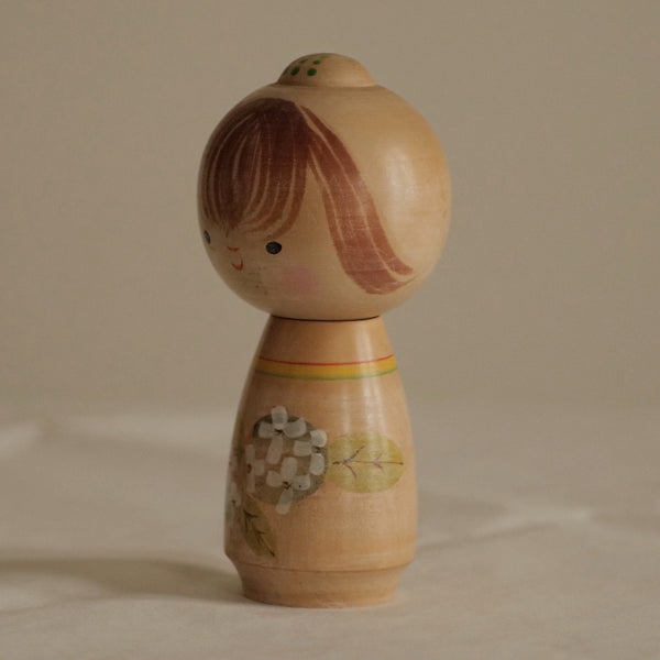 KOKESHI VINTAGE / 17,5 CM