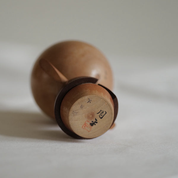 KOKESHI VINTAGE PAR SATO KOUMEI / 12,5 CM