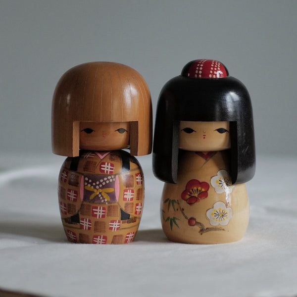 KOKESHI VINTAGE PAR TANAKA KOJO / 13 CM