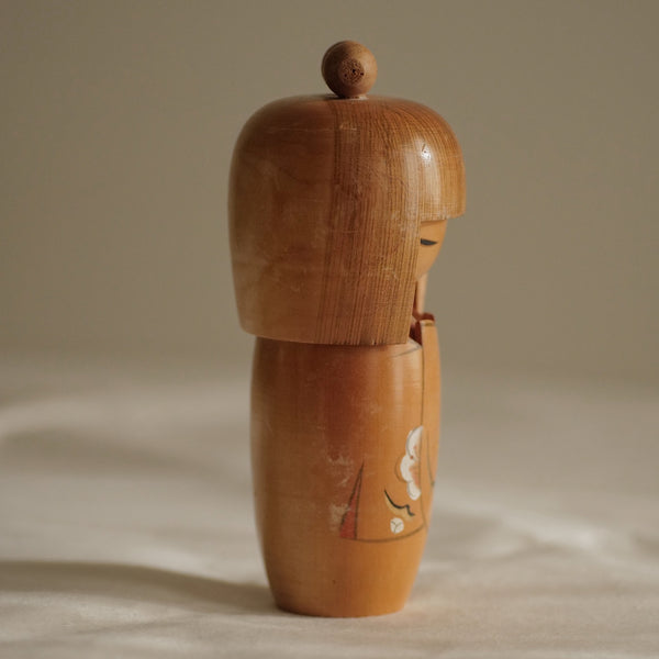 KOKESHI VINTAGE "HARU NO YUME” PAR TANAKA SHIGEMI / 16 CM