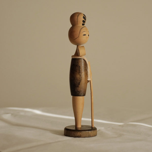 KOKESHI VINTAGE MUSUME JUNREI / 27 CM