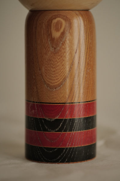 KOKESHI VINTAGE PAR TAKASHI AKINORI / 24 cm