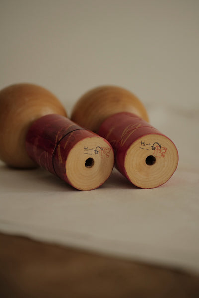 DUO DE KOKESHI VINTAGES PAR TAKAHASHI HASHIME / 18 CM