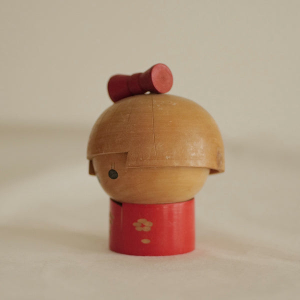 KOKESHI VINTAGE PAR SHIUN / 10,5 CM