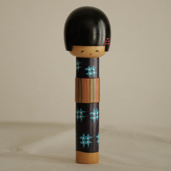 KOKESHI VINTAGE PAR YAMANAKA SANPEI / 27 CM