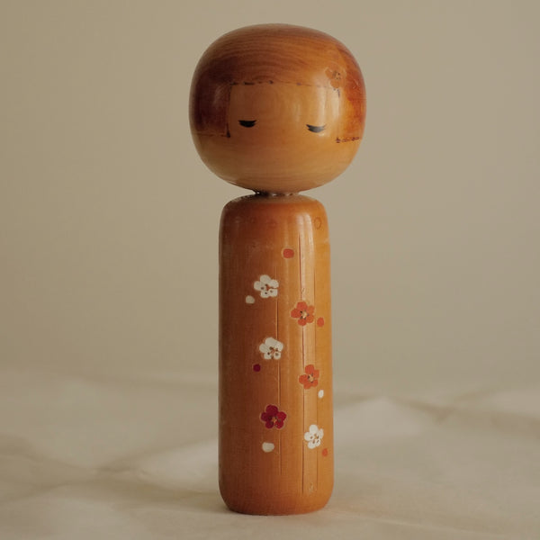 KOKESHI VINTAGE PAR YAMAGISHI UMEYOSHI / 25 CM