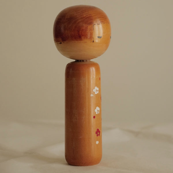 KOKESHI VINTAGE PAR YAMAGISHI UMEYOSHI / 25 CM