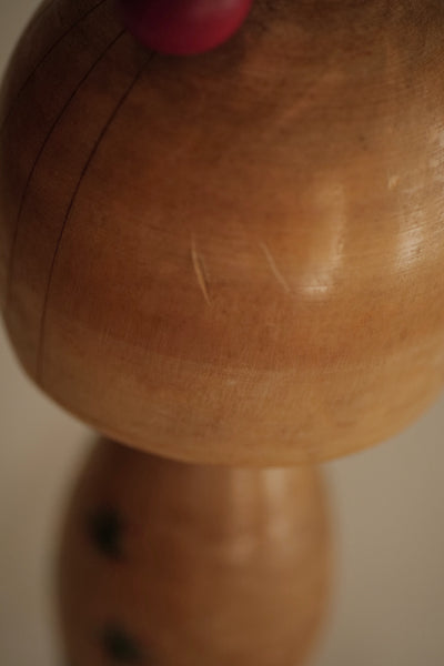 KOKESHI VINTAGE PAR YAMAGISHI UMEYOSHI / 33,5 CM