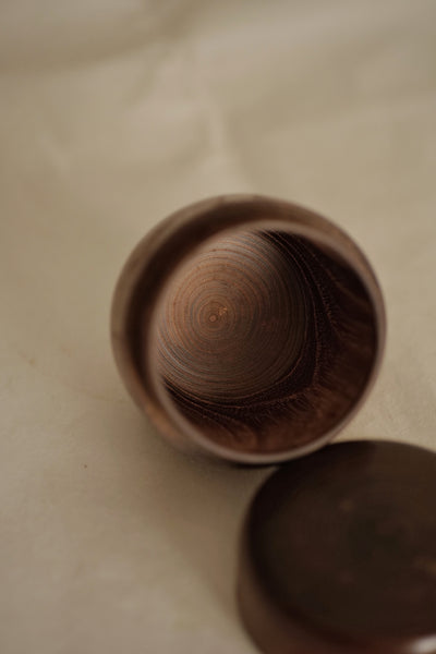 NATSUME VINTAGE / BOÎTE À THÉ MATCHA EN BOIS LAQUÉ
