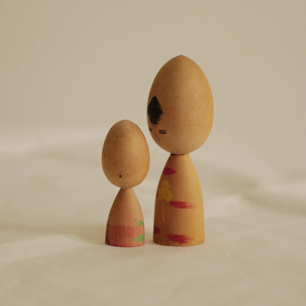 PETIT DUO DE KOKESHI VINTAGES PAR MASAO WATANABE / 13 CM
