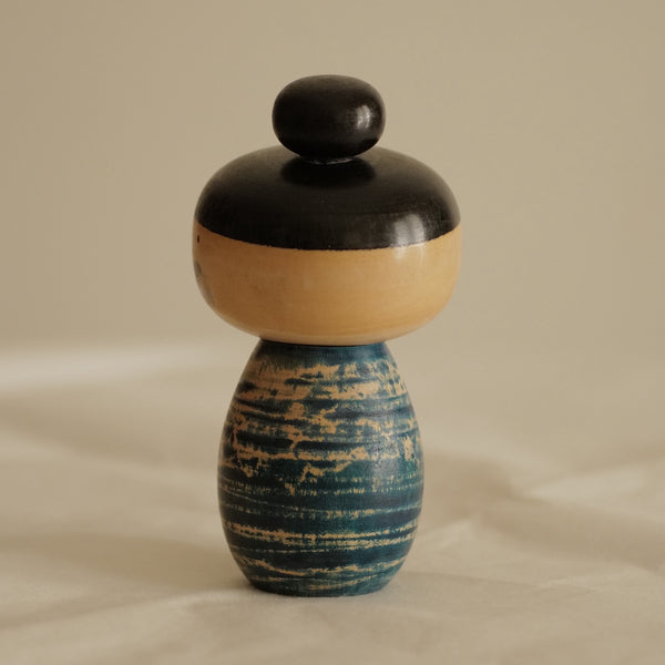 KOKESHI VINTAGE PAR KANO CHIYOMATSU / 15 CM
