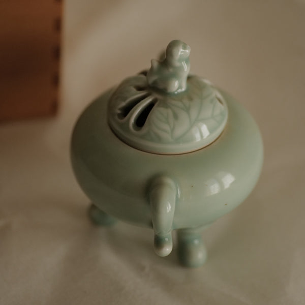 ENCENSOIR NABESHIMA VINTAGE / AVEC SA BOÎTE