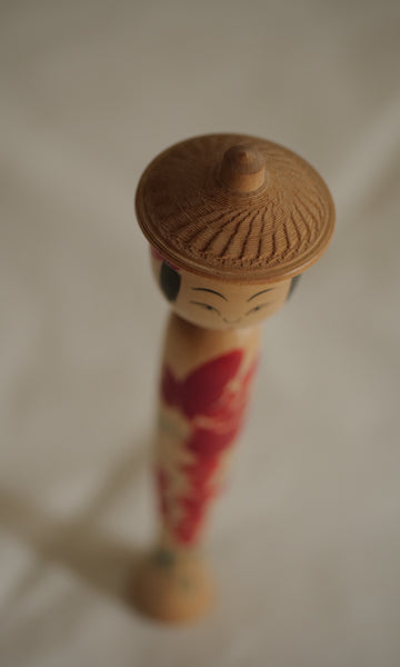 KOKESHI YAMAGATA VINTAGE PAR KOBAYASHI SEIJIRO / 22 CM / RÉSERVÉE POUR CHRISTINE