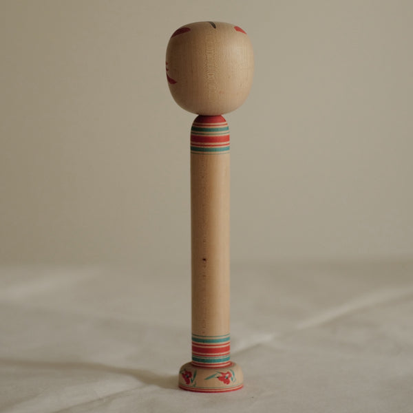 KOKESHI YAMAGATA VINTAGE PAR KOBAYASHI KIYOSHI / 22,5 CM
