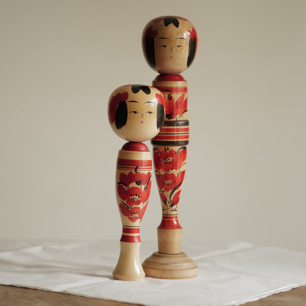 KOKESHI SAKUNAMI VINTAGE  / 31 CM