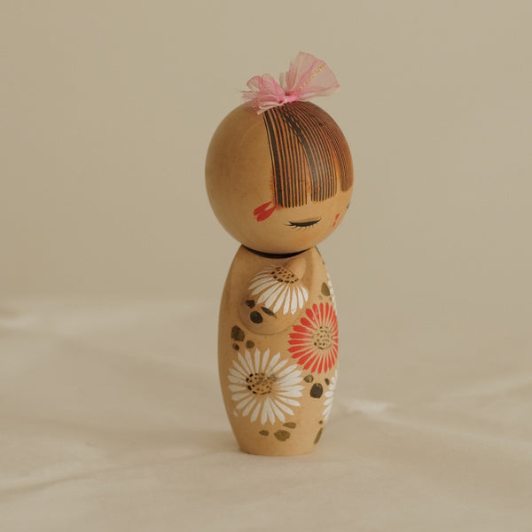 KOKESHI VINTAGE PAR RYOKA AOKI / 17 CM
