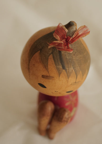 KOKESHI VINTAGE PAR TAKAMIZAWA KAZUO/ 17 CM / réservée pour Christine :-)