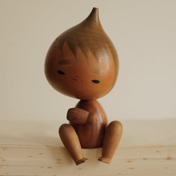 KOKESHI VINTAGE PAR TAKAMIZAWA KAZUO/ 20 CM