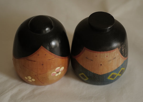 COUPLE DE KOKESHI VINTAGE PAR SANPEI YAMANAKA / 10,5 CM
