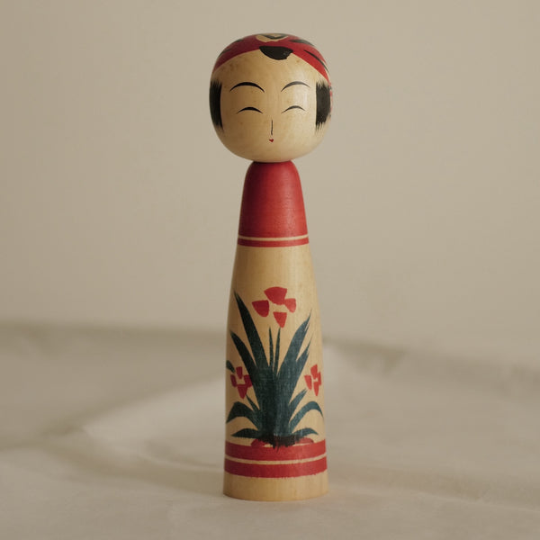 KOKESHI YAJIRO VINTAGE PAR NIYAMA YOSHINORI / 21,5 CM