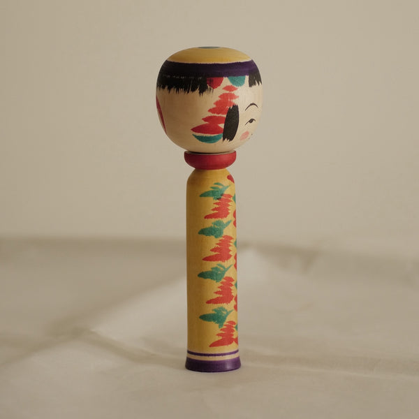 KOKESHI YAJIRO VINTAGE PAR KOKUBUN EIICHI / 18,5 CM
