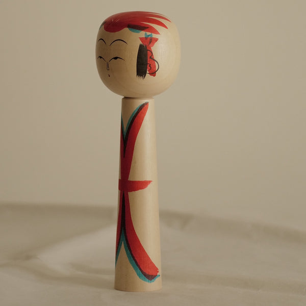KOKESHI VINTAGE YAJIRO PAR TAKADA TOSHIO / 24,5 CM