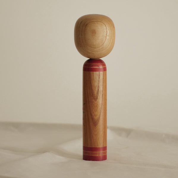 KOKESHI YAMAGATA VINTAGE PAR KOBAYASHI TAIZO / 24,5 CM