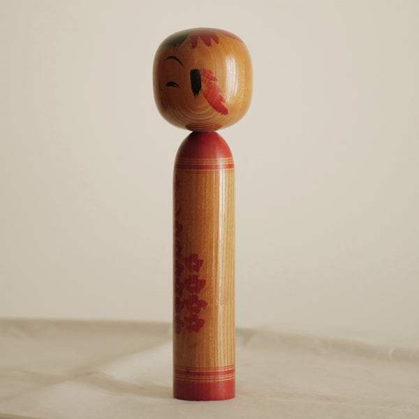 KOKESHI YAMAGATA VINTAGE PAR MIYAJIMA SHIGEAKI (MUHITSU) / 31 CM