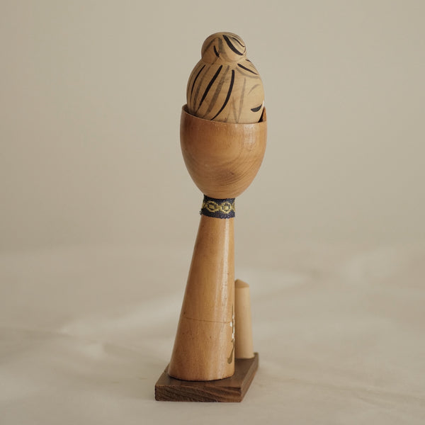 KOKESHI SOUVENIR VINTAGE / 21 CM