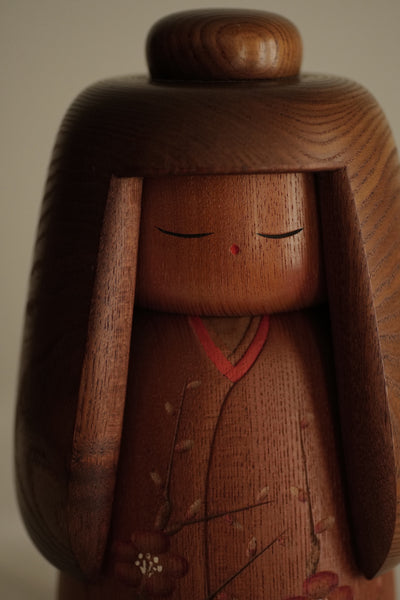 KOKESHI VINTAGE PAR TAKEDA DAISUKE / 23,5 CM