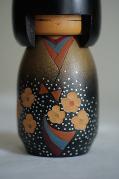KOKESHI VINTAGE PAR ISHIMURA / 17,5 CM