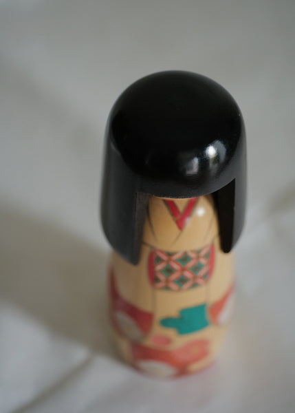 KOKESHI VINTAGE PAR TANAKA KOJO / 18,5 CM
