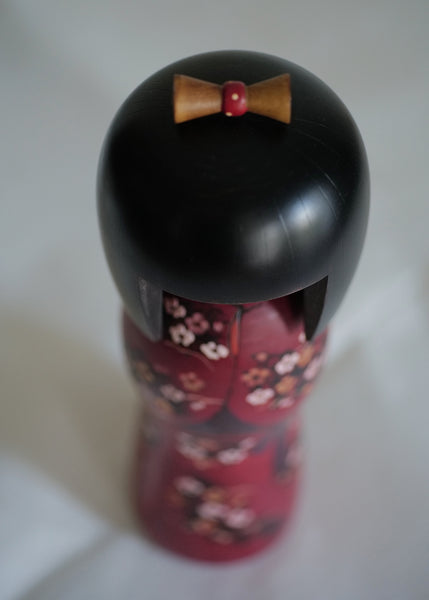 KOKESHI VINTAGE PAR KISHI SADAO / 24,5 CM