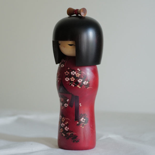 KOKESHI VINTAGE PAR KISHI SADAO / 24,5 CM