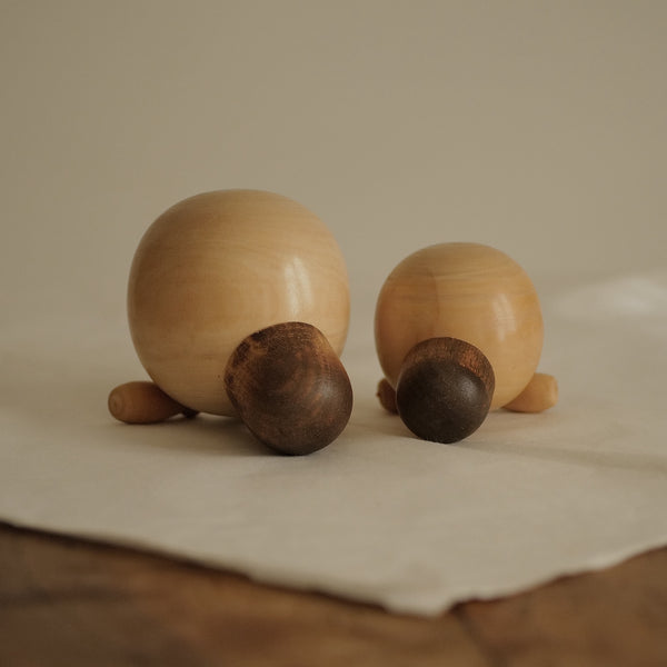 DUO DE KOKESHI VINTAGE PAR SUIHO YAJIMA / AVEC LEUR BOÎTE / 11,5 CM