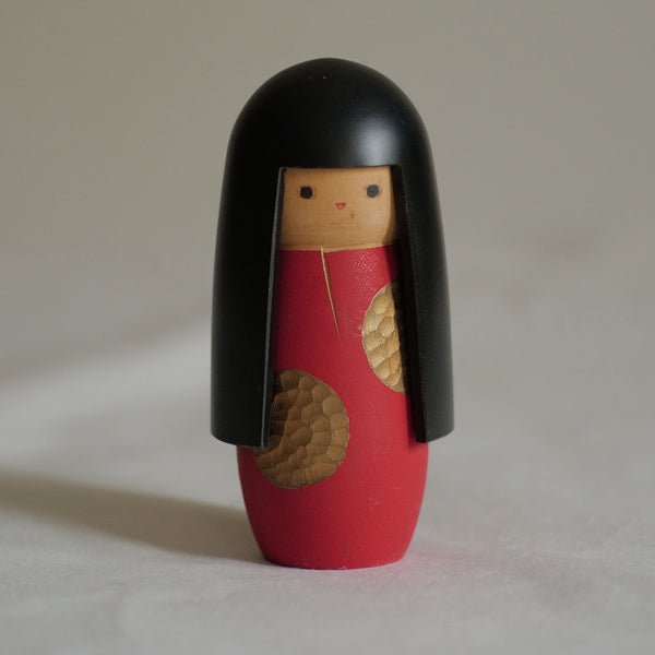 KOKESHI VINTAGE PAR SEKIGUCHI SANSAKU / 11 CM