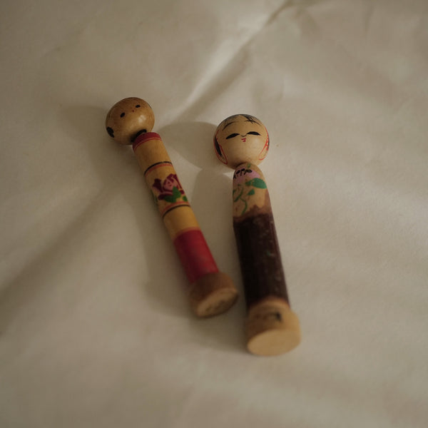 KOKESHI À MESSAGE VINTAGE / 9,50 CM