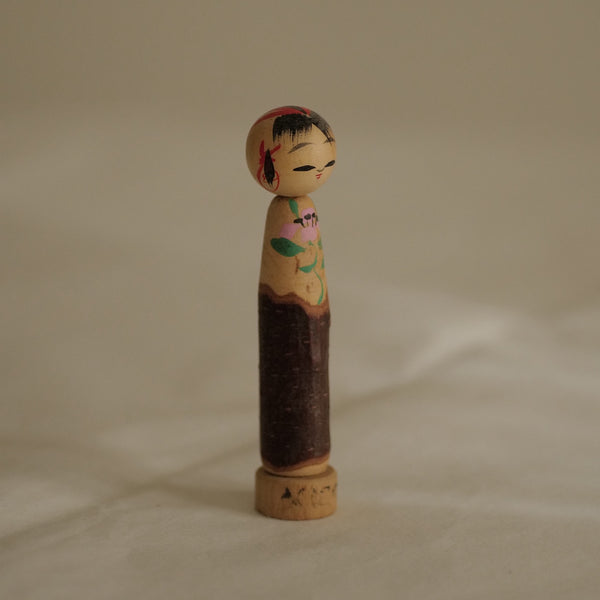 KOKESHI À MESSAGE VINTAGE / 10,50 CM
