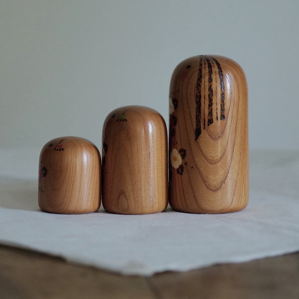 TRIO DE KOKESHI VINTAGES PAR KANO CHIYOMATSU / 13 CM