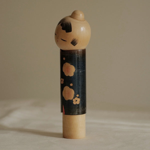 KOKESHI VINTAGE PAR SATO SUIGAI / 24 CM