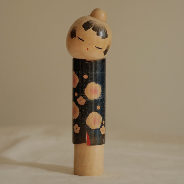 KOKESHI VINTAGE PAR SATO SUIGAI / 24 CM