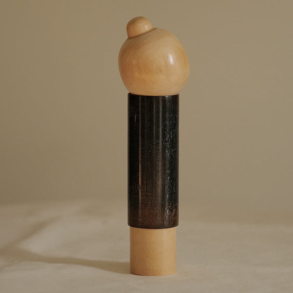 KOKESHI VINTAGE PAR SATO SUIGAI / 24 CM