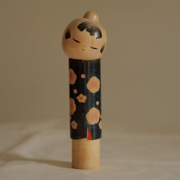 KOKESHI VINTAGE PAR SATO SUIGAI / 24 CM