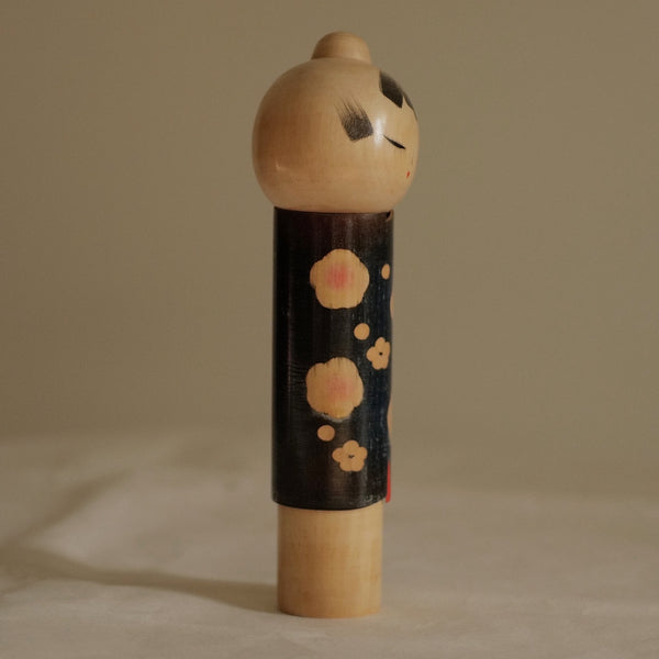 KOKESHI VINTAGE PAR SATO SUIGAI / 24 CM
