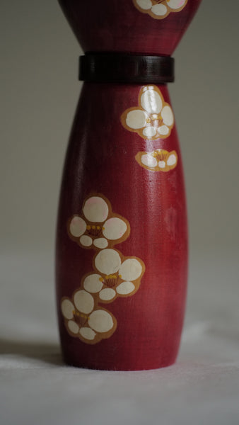 KOKESHI VINTAGE PAR UCHIDA SHINICHIRO / 28,50 CM